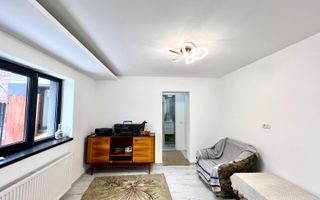 Două corpuri de casă | Birouri / Locuire | Curte 189mp| Șoseaua Alexandriei - Poză 4