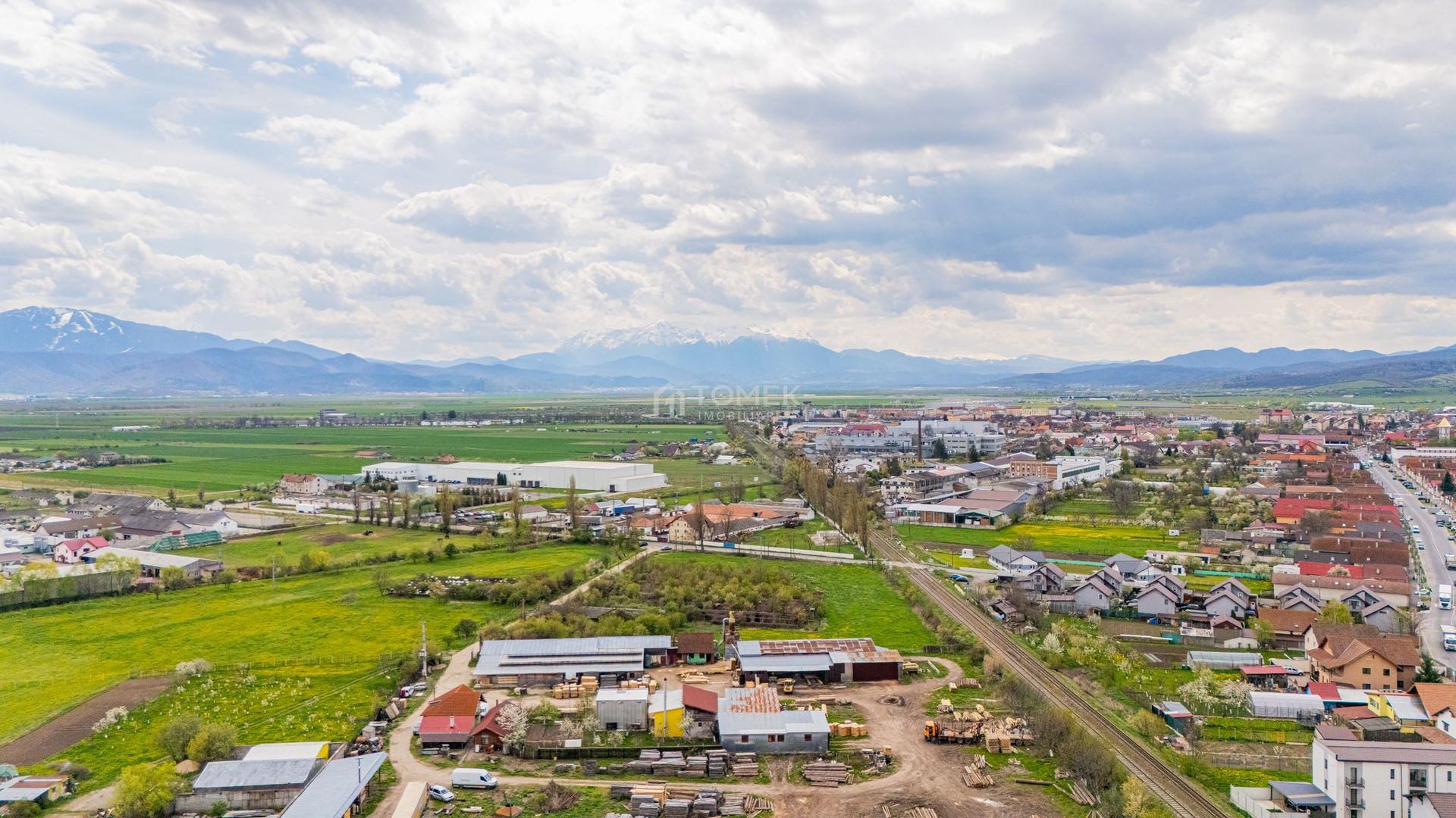 Hala industriala Codlea ,se poate impartii in doua - Poză 28