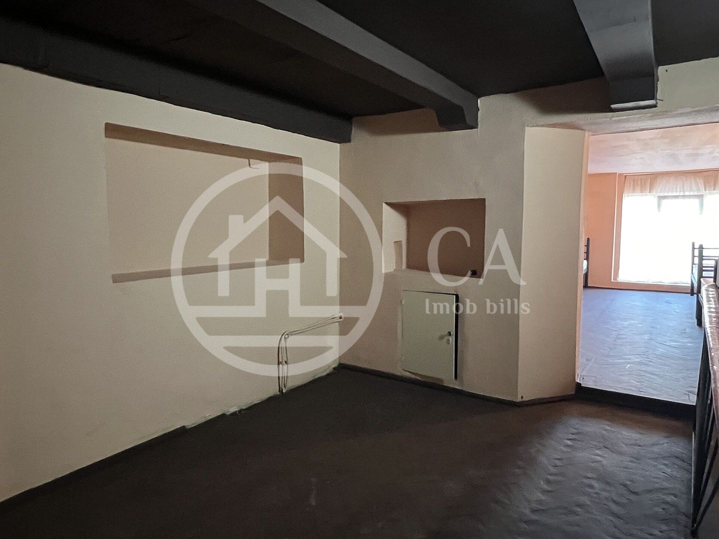 Apartament cu 2 camere la casa de inchiriat pe Republicii Oradea - Poză 3