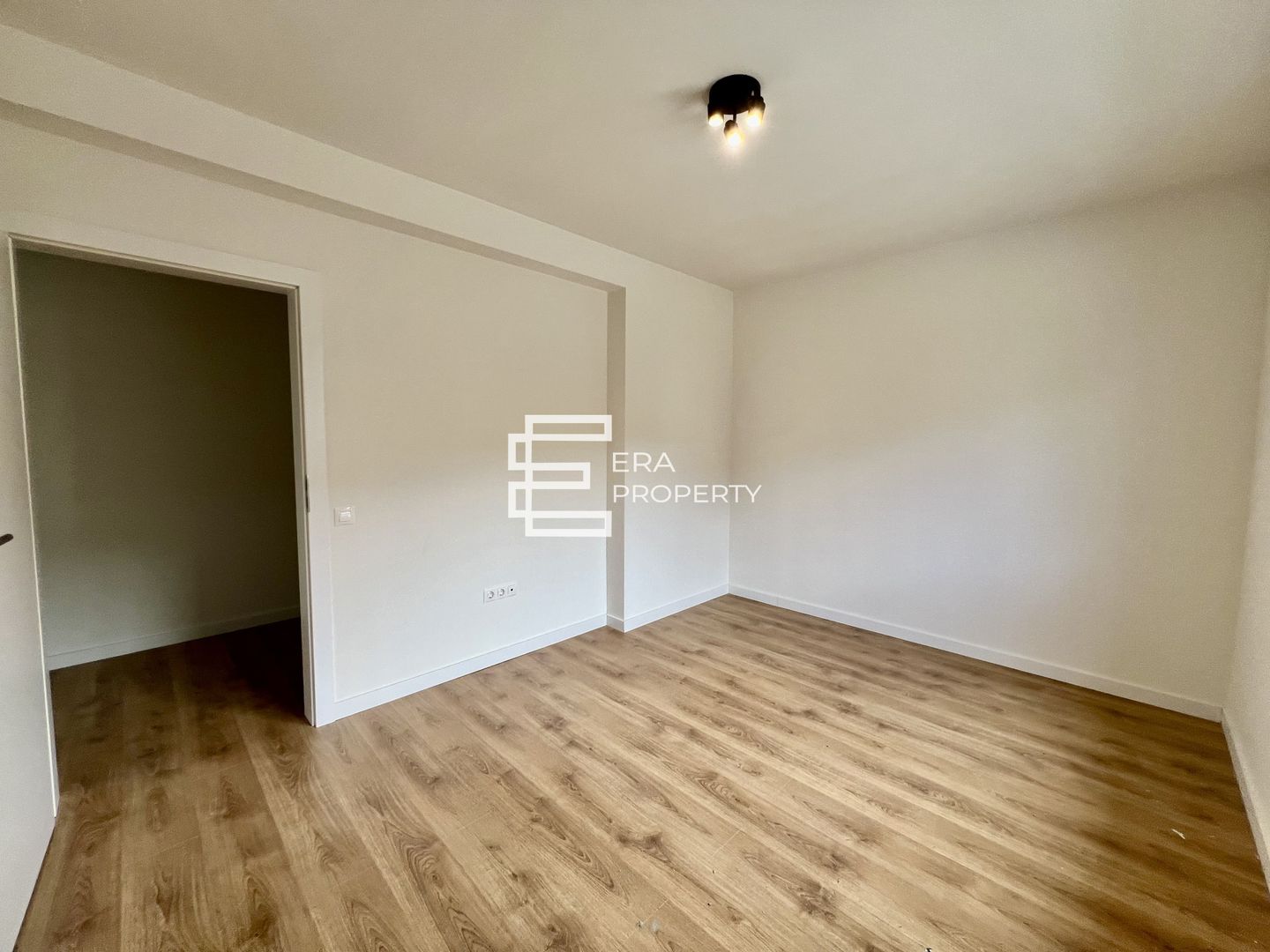 Apartament 3 camere/71 mp, /LA CHEIE /zona Industriala Vest - Poză 6
