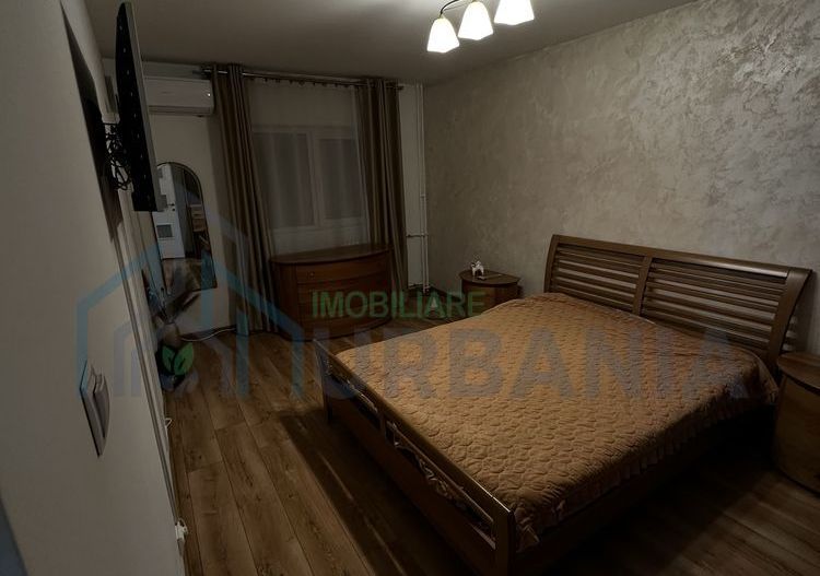 Inchiriez apartament 2 camere,decomandat,48 mp - Poză 4