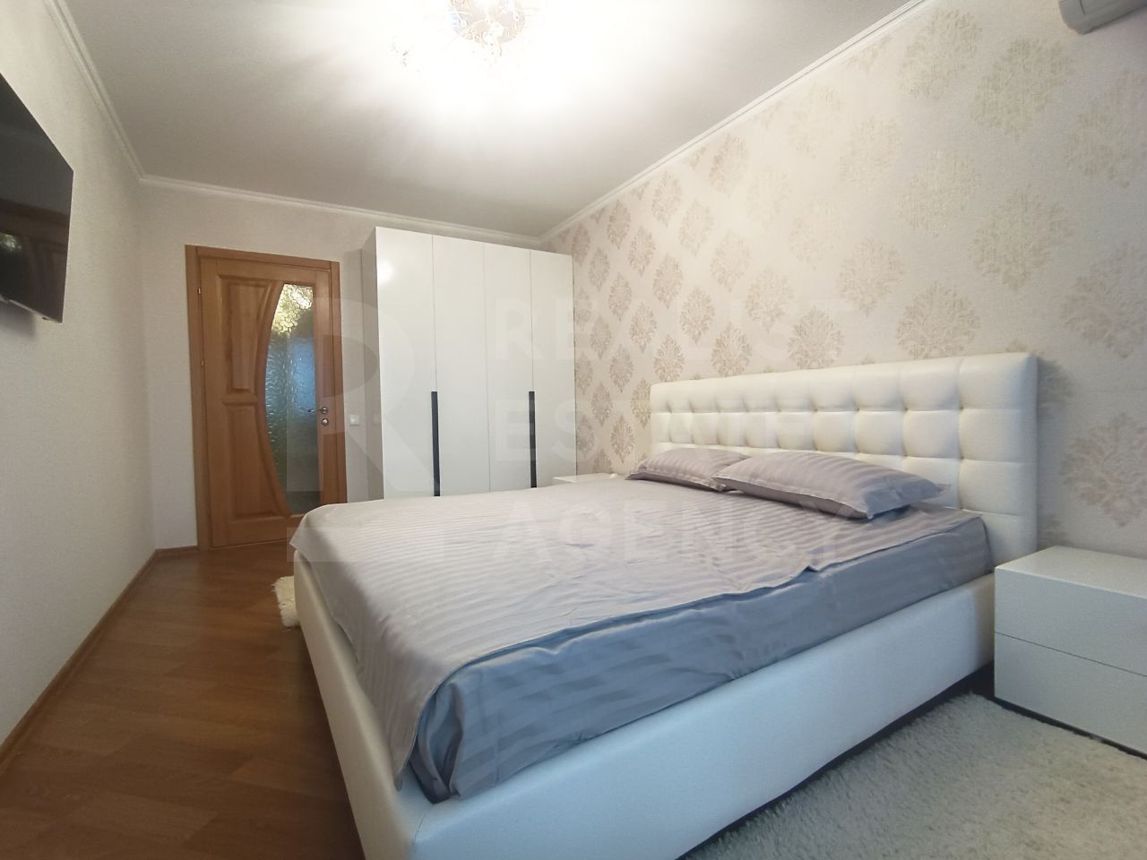 Chirie, apartament, 3 camere, str. Burebista, sectorul Botanica - Poză 9