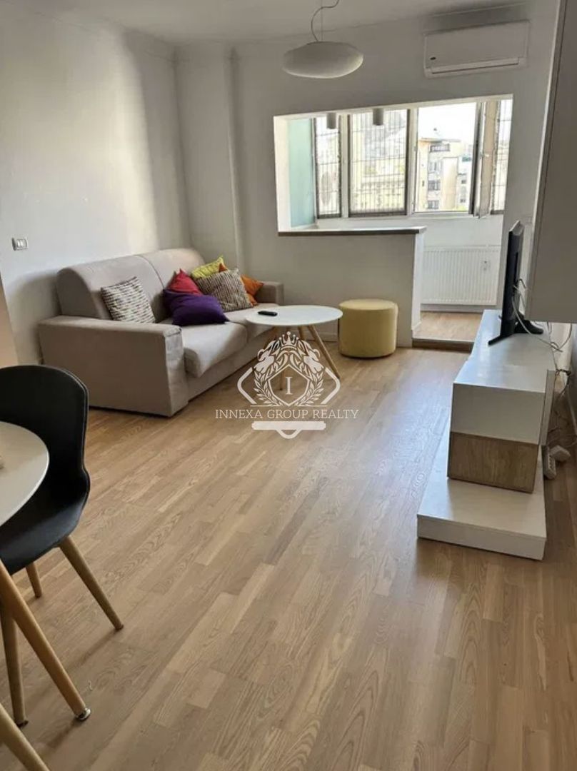 Romana | Apartament 3 camere | Mobilat si utilat | Imobil 1980 | 4 min metrou - Poză 1