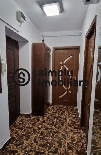 2 decomandate ultracentral, etaj 2, centrala - 450 Euro - Poză 12