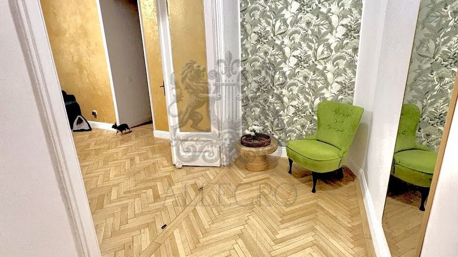 Apartament in vila interbelica |  Coposu  | 4 camere | Superb - Poză 7