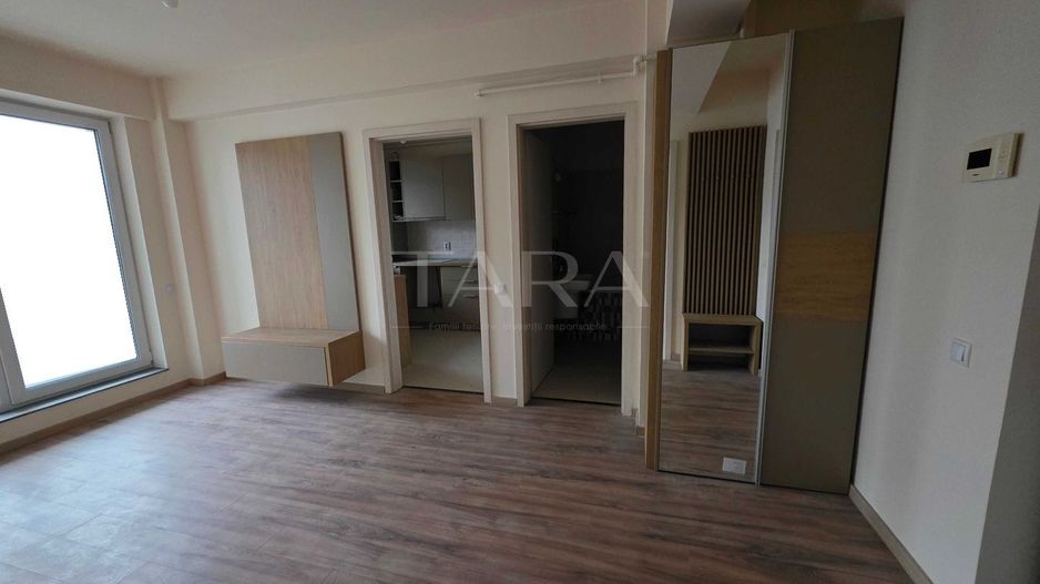 Apartament în zona Între Lacuri - Poză 1