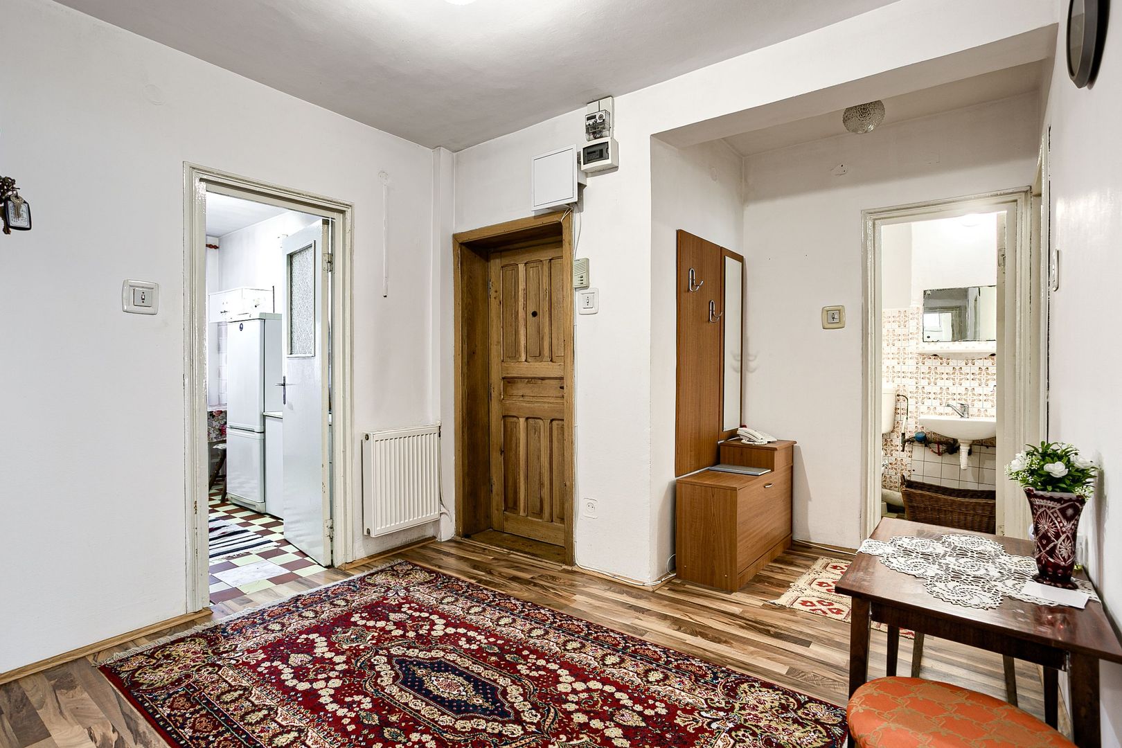 Proprietate vândută Apartament ultracentral cu 4 camere, pe Horia - Poză 2