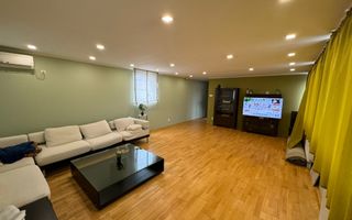 Apartament de 3 camere, 140 mp, Zona Piata Trandafirilor - Poză 1