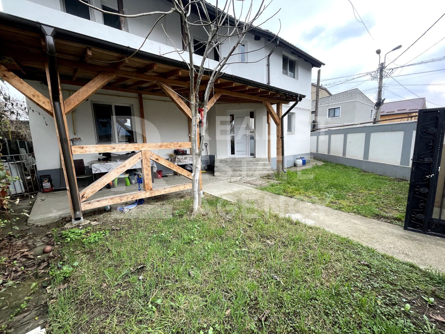 Casă în zonă centrală, Cantemir, Iași, pentru locuință sau buissnes - Poză 2