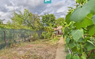 Casă cu 2 corpuri, teren 398 mp, Oradea - Poză 27