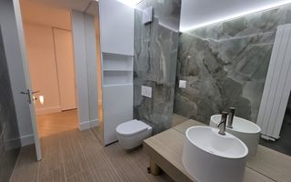 VANZARE APARTAMENT 80MP | 3 CAMERE | MOBILAT-UTILAT LUX | TERASA 24MP - Poză 13