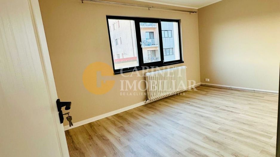 Tatarasi - 3 camere - etaj intermediar - RENOVAT - fara risc - Poză 4