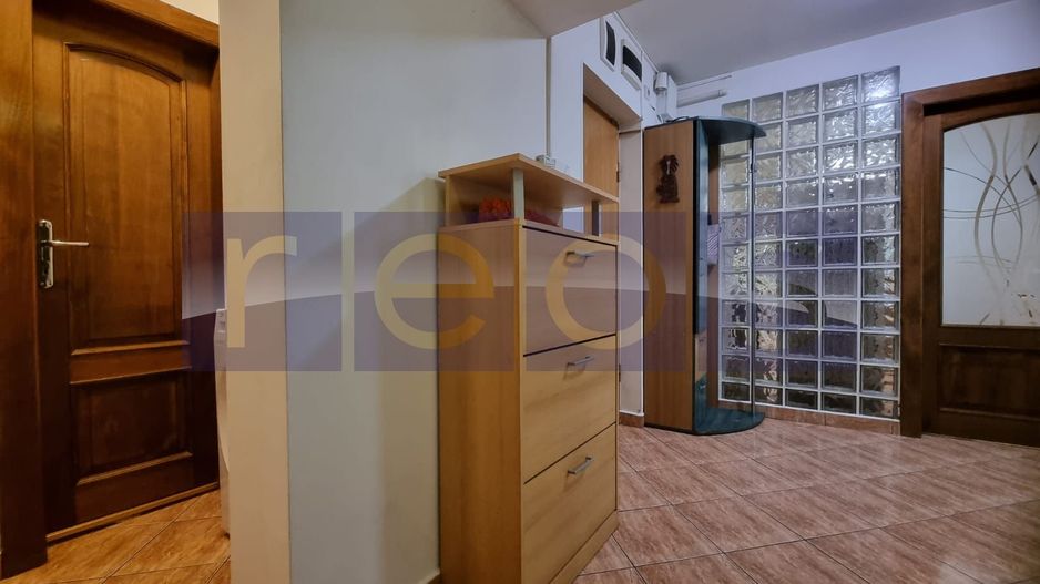 VANZARE - 4 -CAMERE DECOMANDAT - PIATA  VICTORIEI - Poză 19