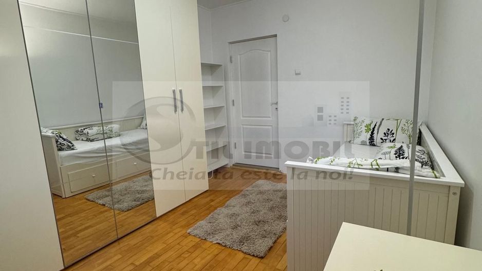 Vilă cu 4 camere moderne si curte - Copou - 1.100€/lună - Poză 10