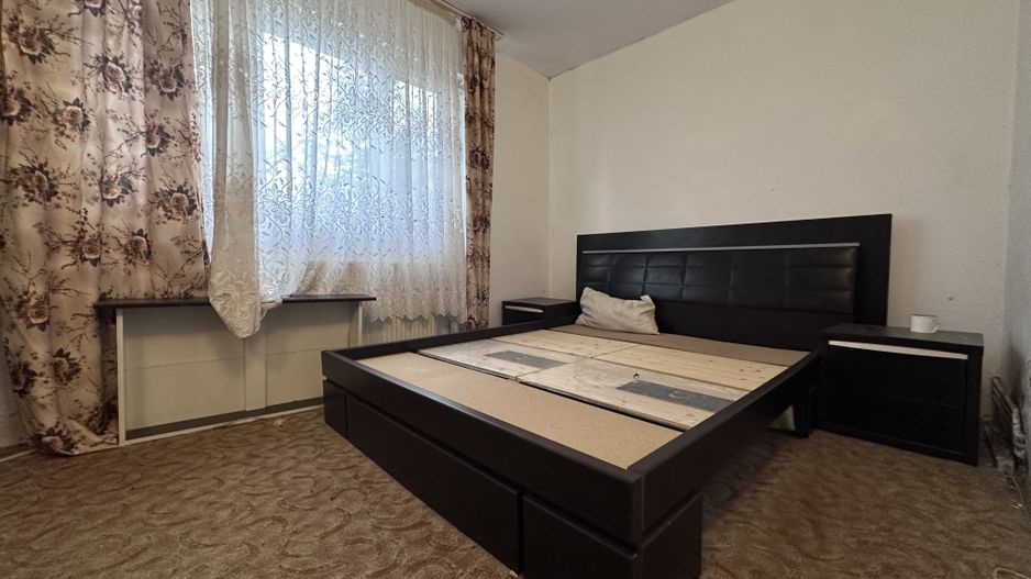 ETAJ 1! Vânzare apartament cu 2 camere în M11 - Târgoviște - Poză 3