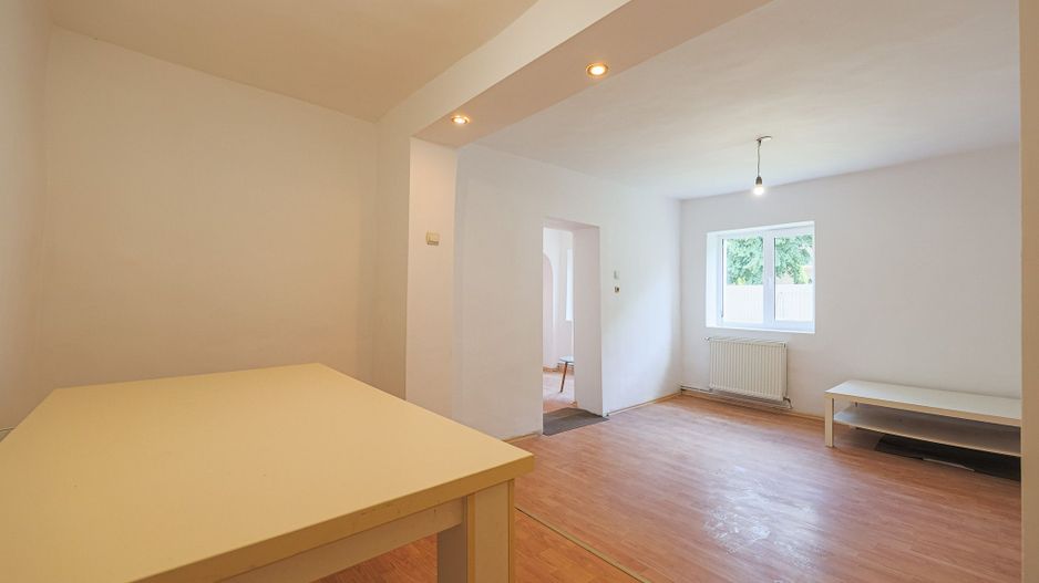 Casă la preț de apartament! Posibilități multiple - 0% comision - Poză 3