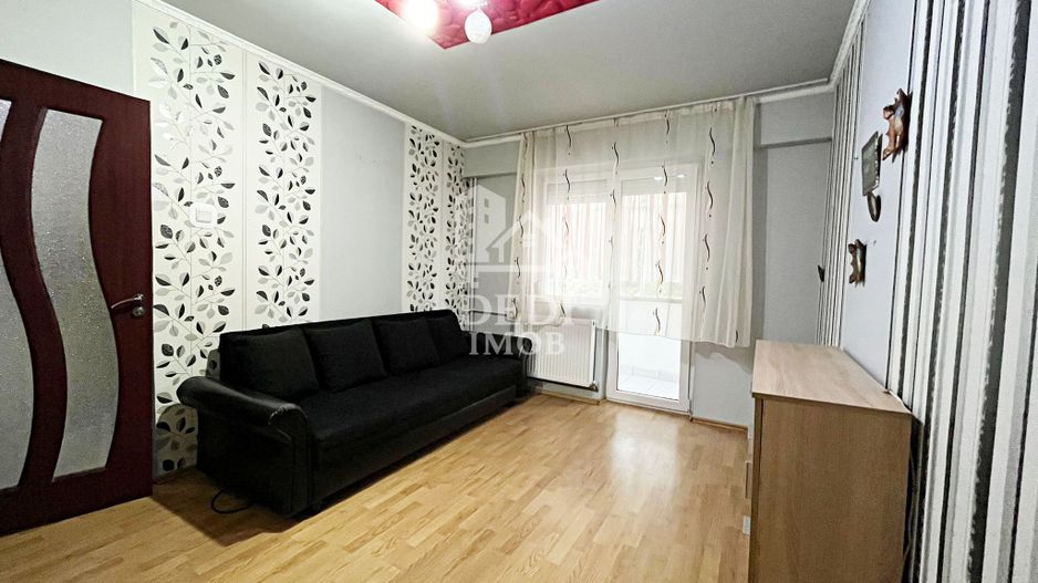 Apartament cu 2 camere de vanzare zona Rogerius, Oradea - Poză 2