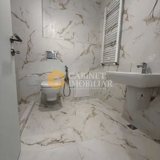 Apartament 2 Camere | 70 mp | Copou - bloc nou Intabulat+ loc de parcare inclus - Poză 5