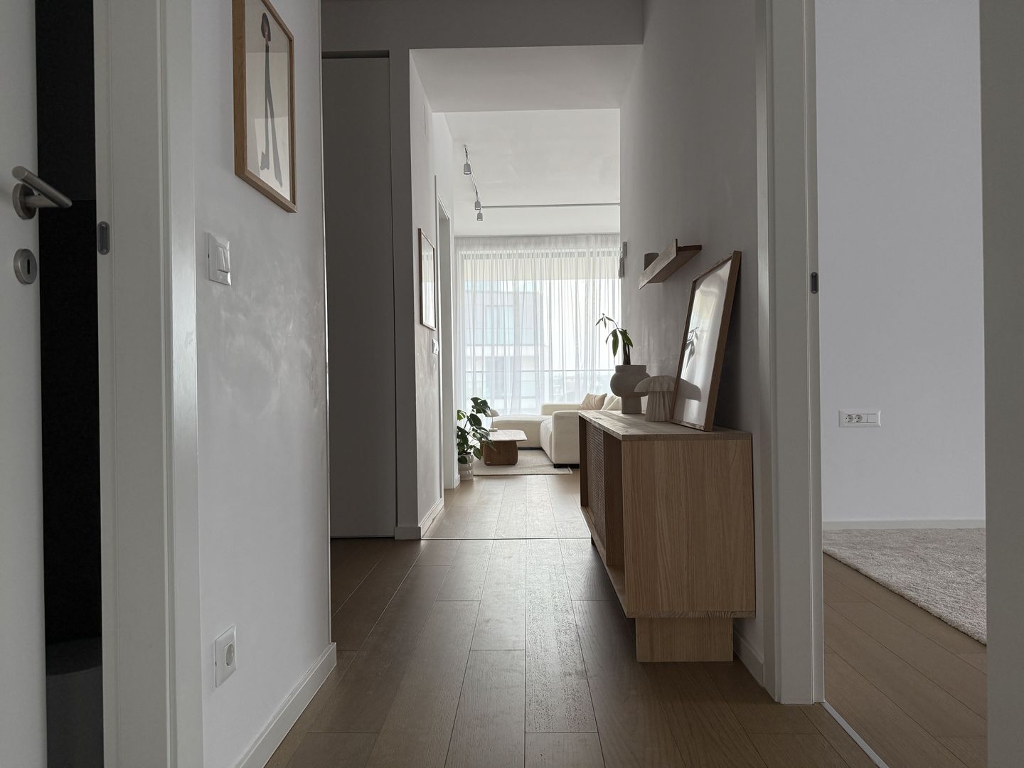 Apartament Jandarmeriei | Stejarii (The Ivy) - Poză 10