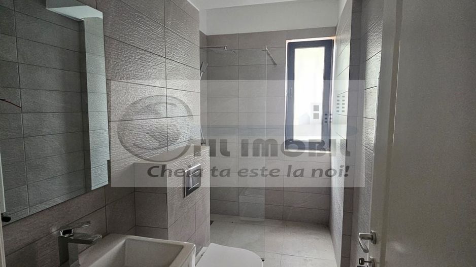 INTABULAT! Apartament cu 2 camere decomandat Pacurari 65mp - Poză 8