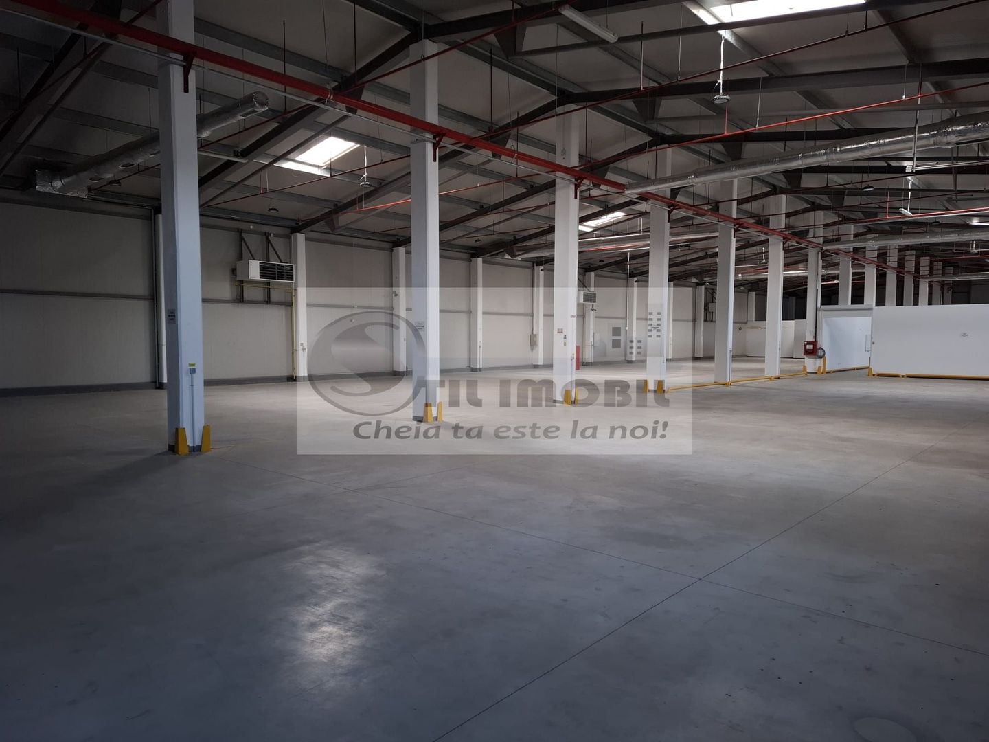 Spatiu depozitare de inchiriat,  suprafata 1600mp +200mp birou - Poză 2