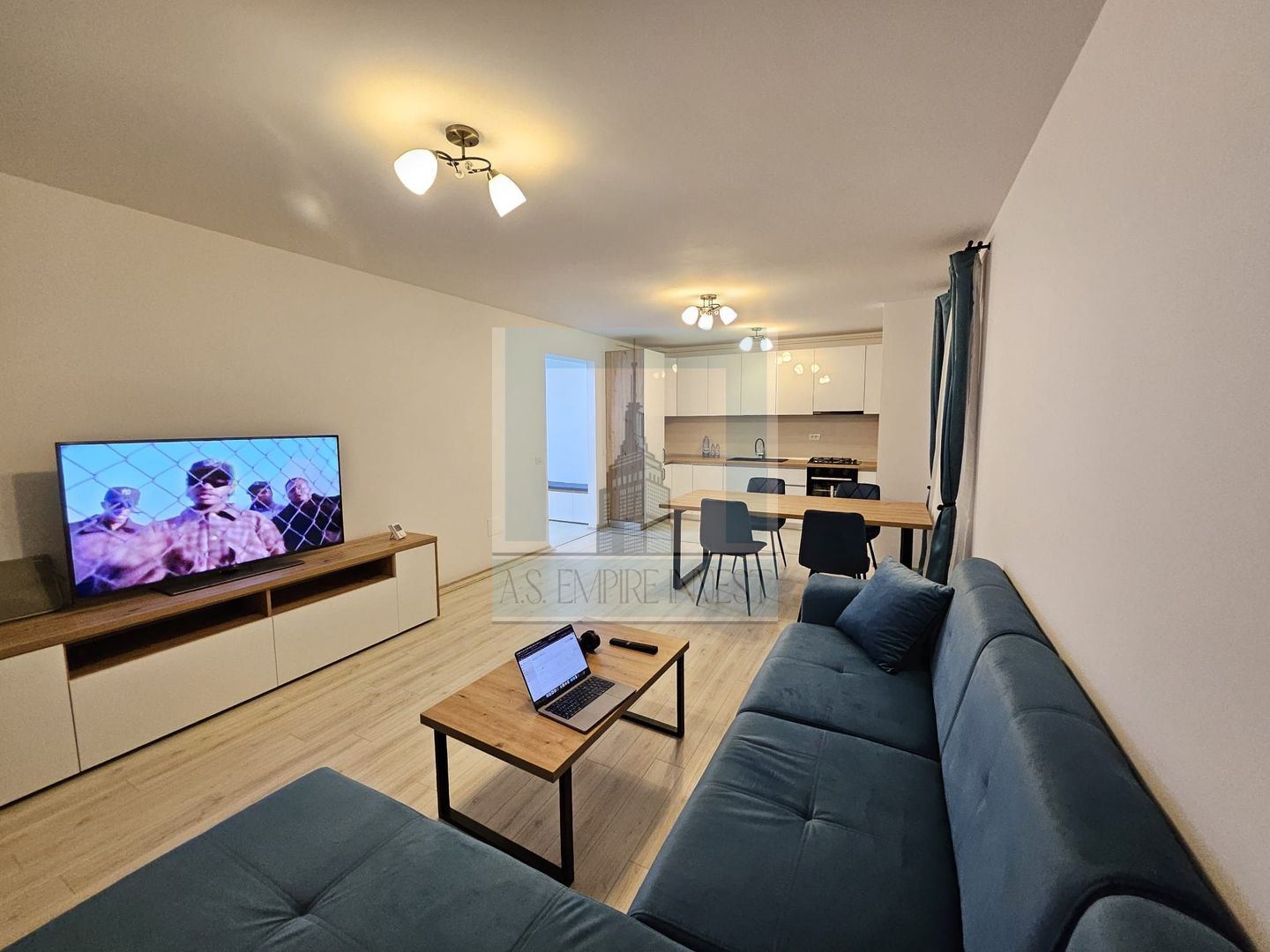 Apartament 2 camere mobilat/utilat - zona Tractorul/Top City - Poză 1