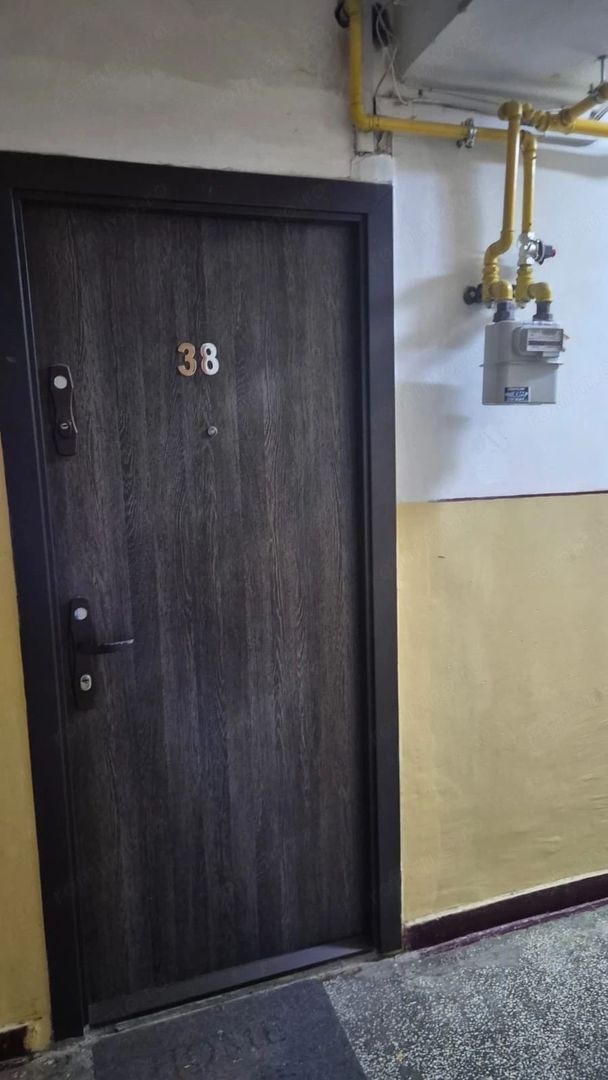apartament decomandat 2 camere - Poză 9