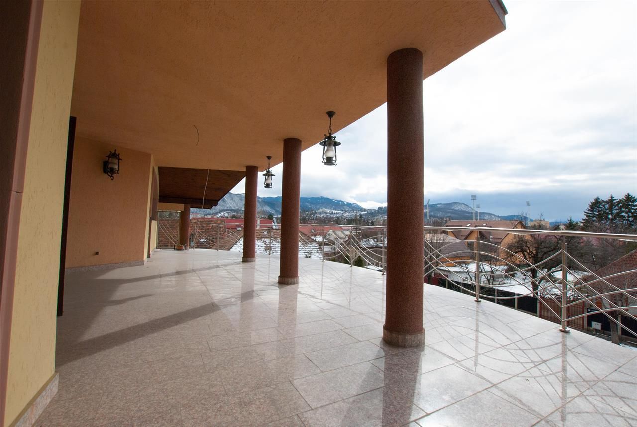 Casa 15 camere 846 mp utili 720 mp teren - Poză 17