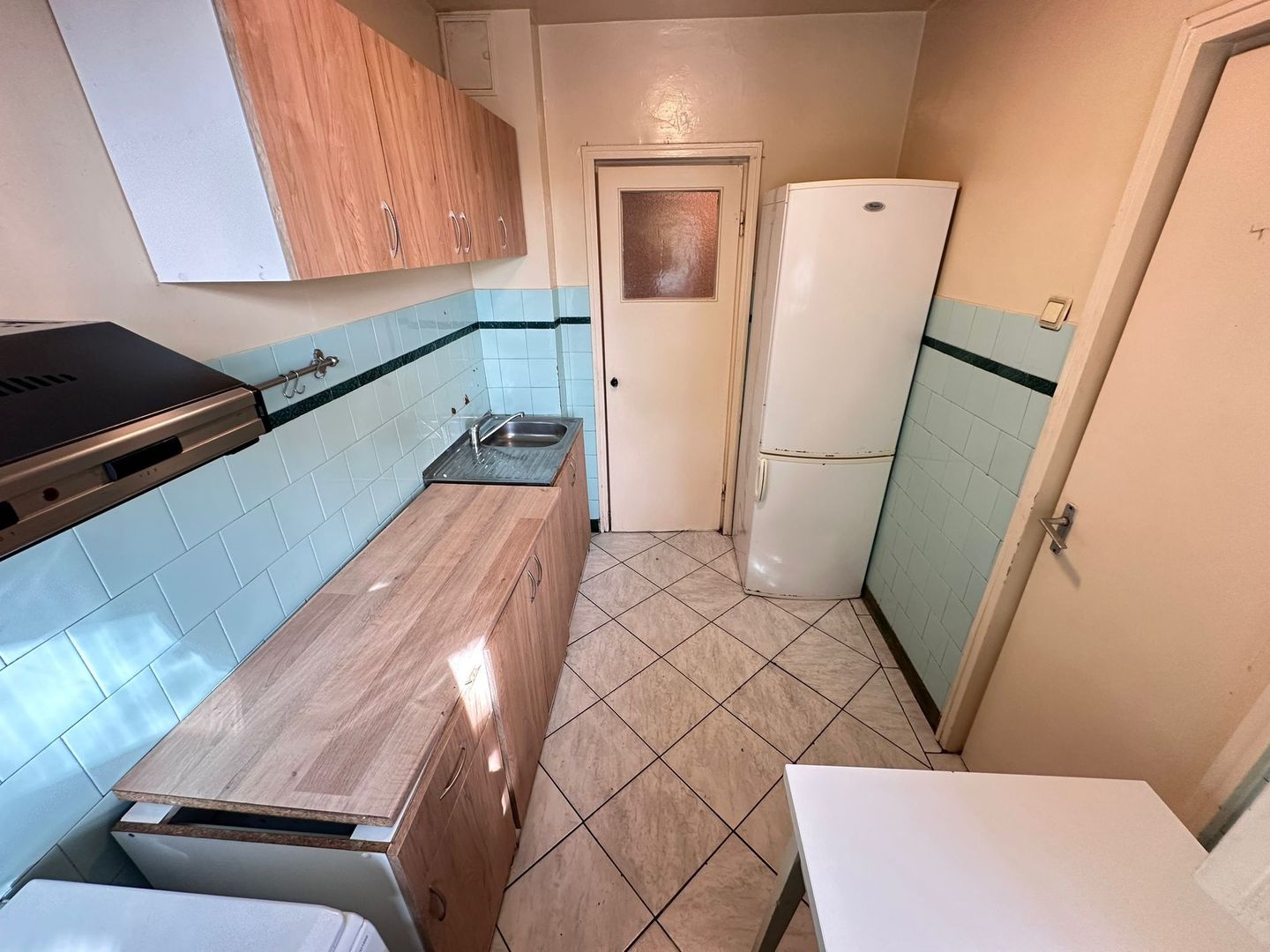 Apartament 3 camere de vânzare – Crângași | Etaj 1 | 2 balcoane A265 - Poză 4