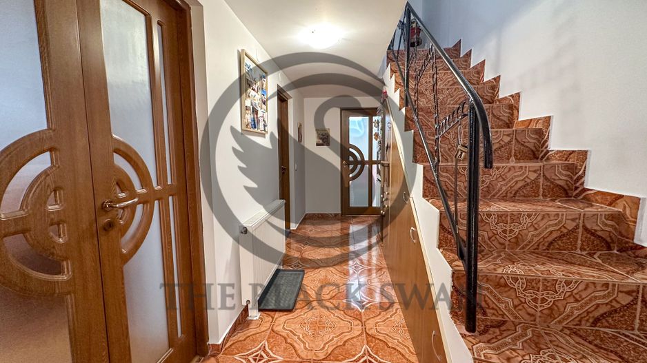 Casa cu 5 camere de vanzare l Cocorastii Colt - Prahova l Comision 0% - Poză 9