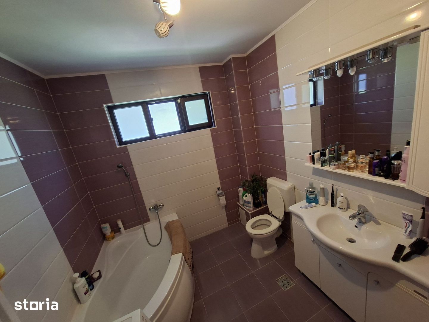 Casă de vânzare în Pipera - 5 camere, ideală pentru familie - Poză 10