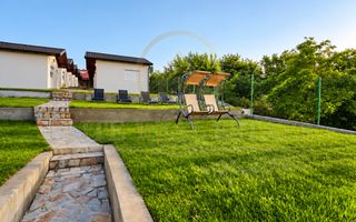 Casa ta pe malul lacului: 1.400 mp de teren si ponton privat - Poză 5