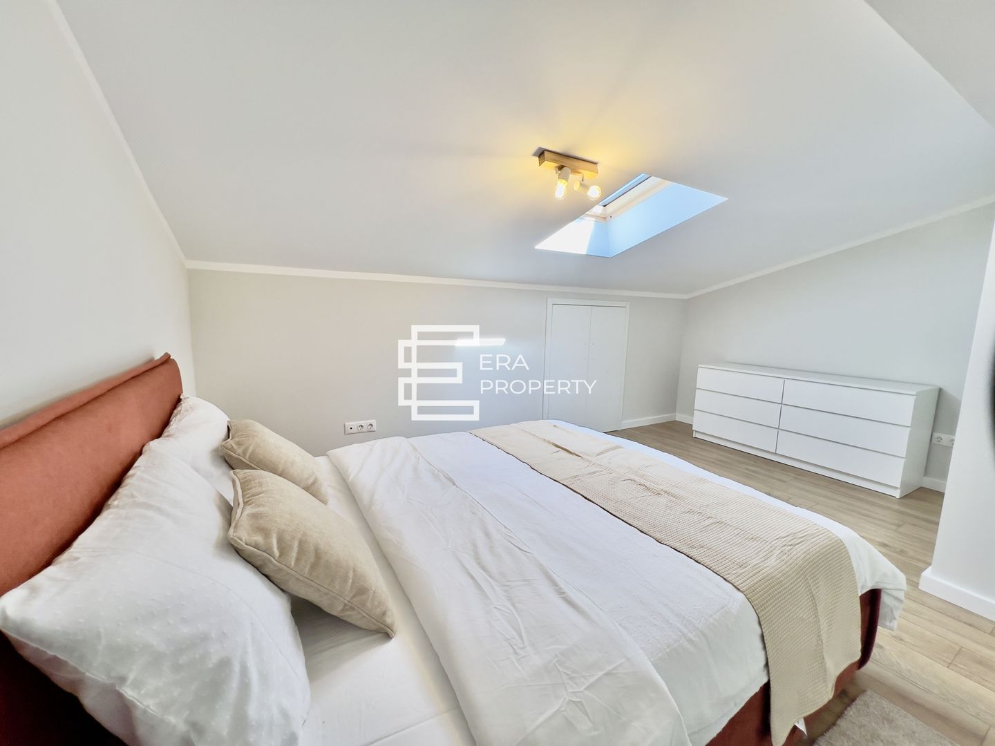 Penthouse 4 camere - mobilat si utilat - intabulat  - DaVinci Homes Cristian - Poză 11