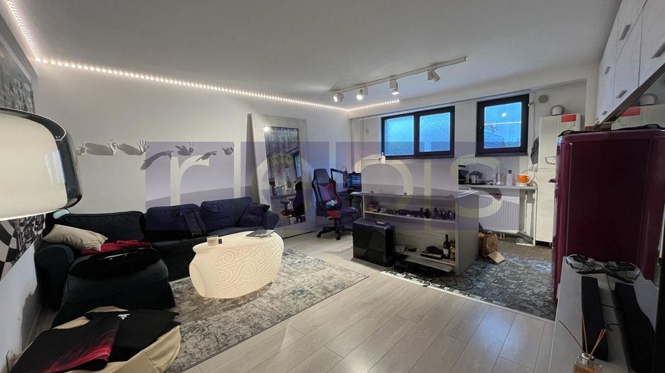 VANZARE APARTAMENT 2 CAMERE DECOMANDAT | ZONA DOROBANTI - Poză 9