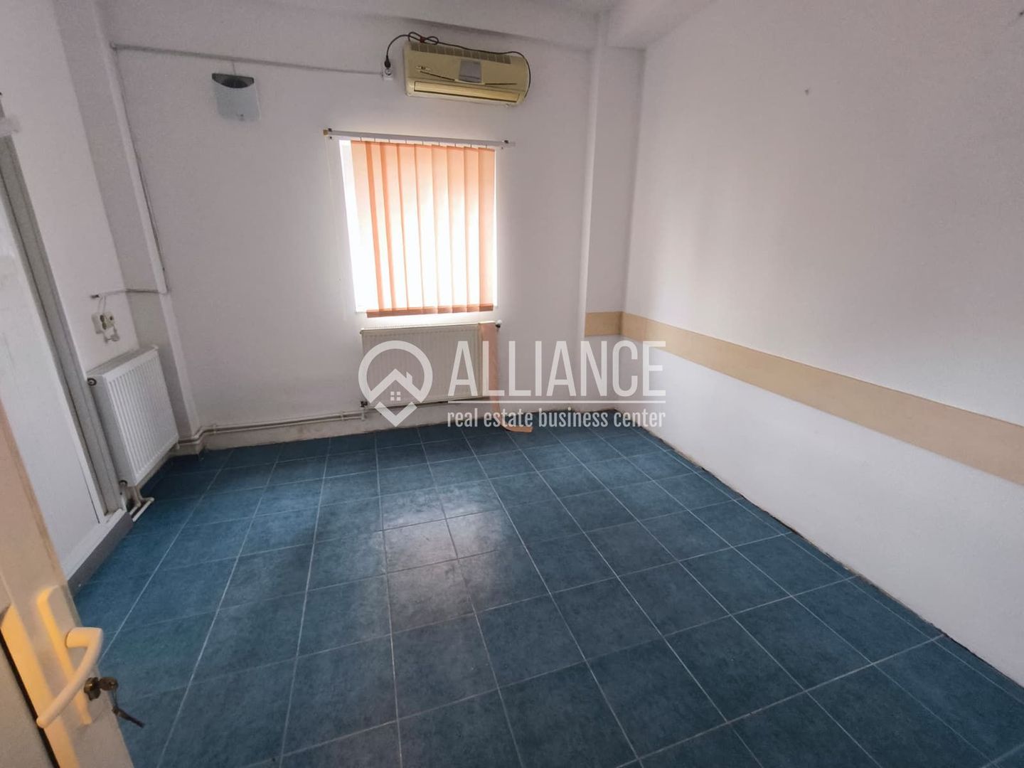 TROCADERO Spatiu comercial parter de vila. - Poză 7