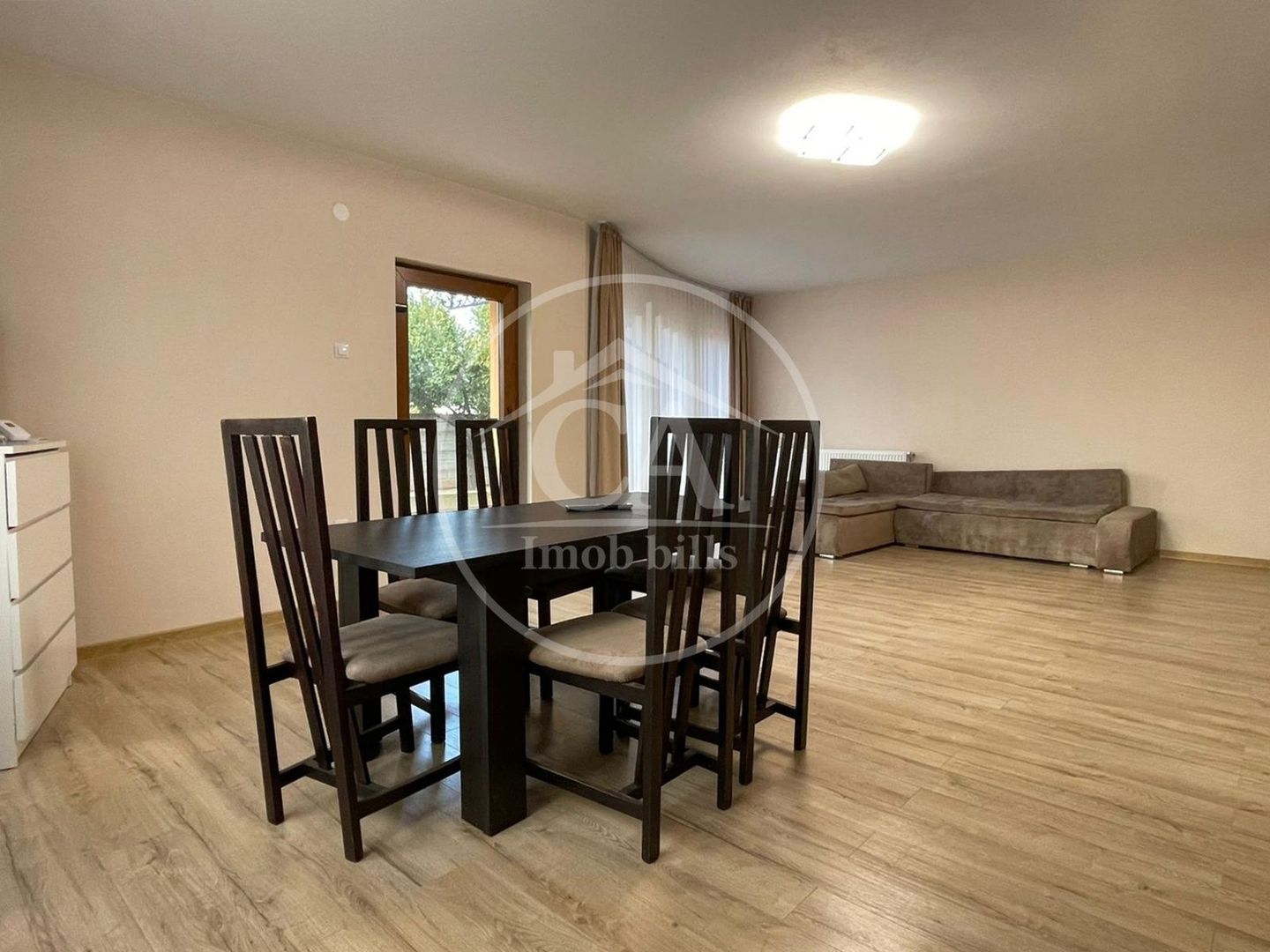 Casa de inchiriat cu 4 camere  tip duplex in cartier Viena, Oradea - Poză 8