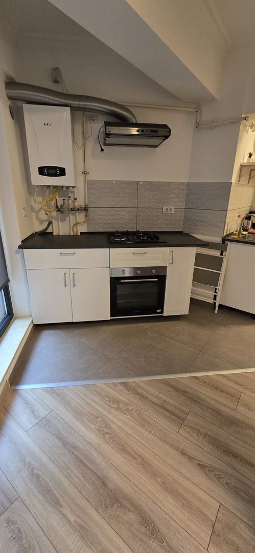 Studio modern de închiriat în Solid Butoaie – vedere la lac, parcare - Poză 5