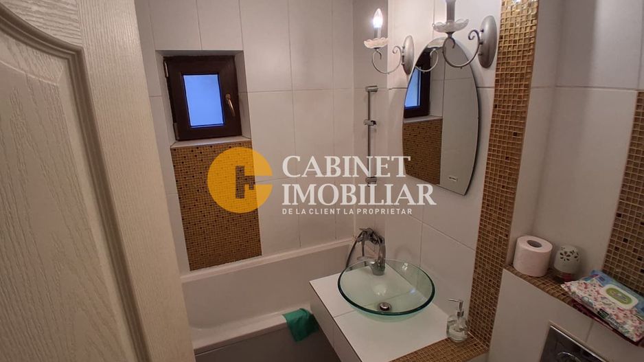 Apartament 3 camere, decomandat, zona centrala - Iasi - Poză 4