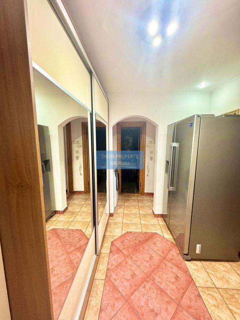 Apartament 2 camere cu garaj inclus – Str. Argedava, etaj 3 - Poză 2