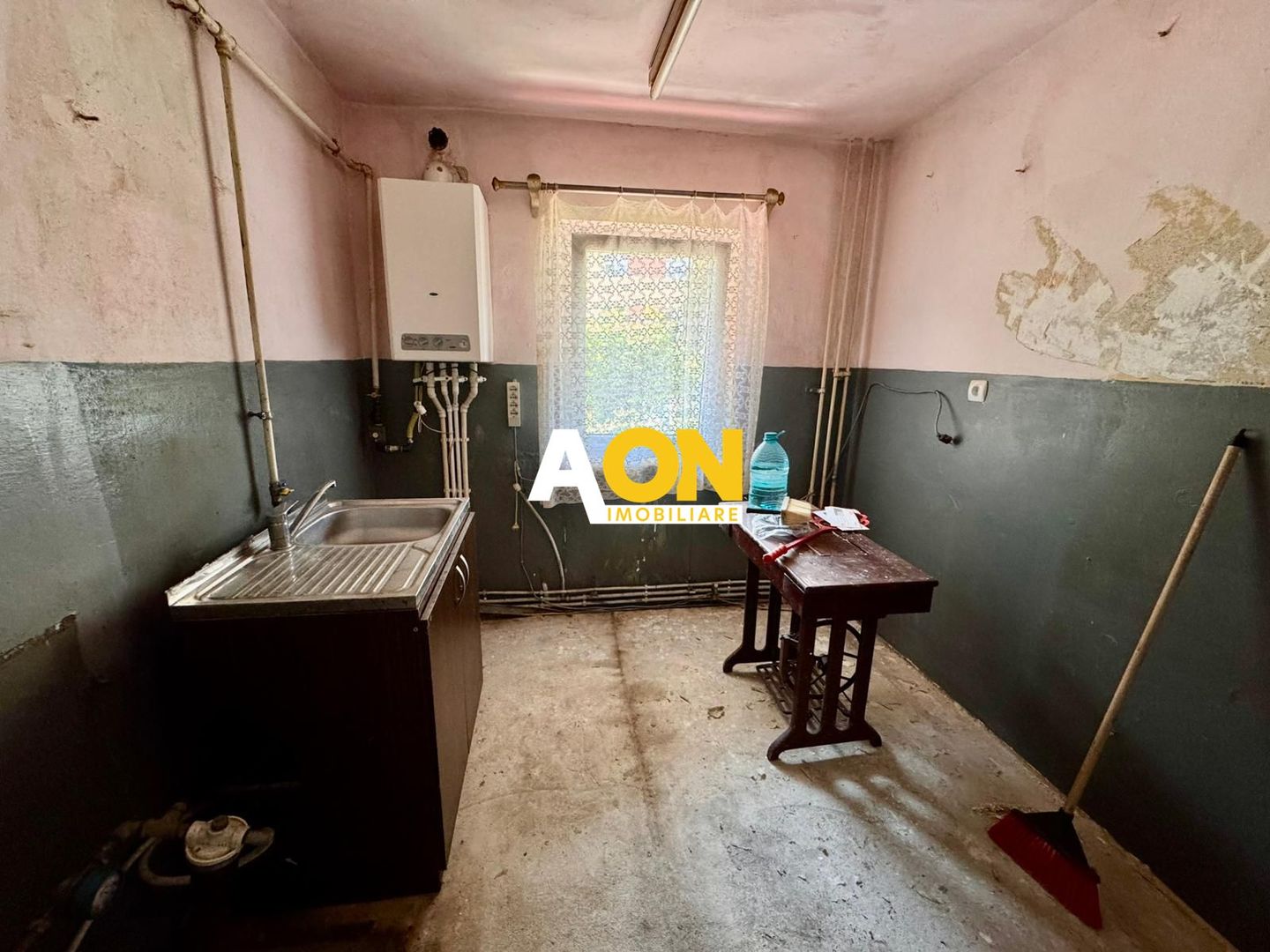 Apartament 2 camere de vânzare | 50 mp | Parter | Zona Cetate - Poză 3
