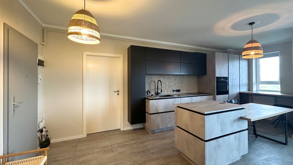 Apartament 2,5 camere chic cu grădină balcon vitrat și mobilier premium - Poză 23