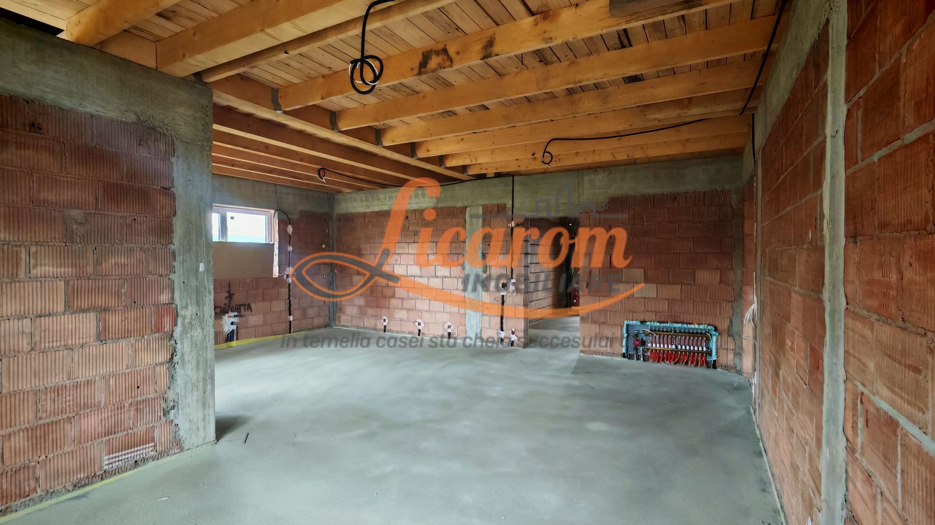 Casa la cheie in CRISTIAN pe Parter, zona de vile,270.000 euro - Poză 12