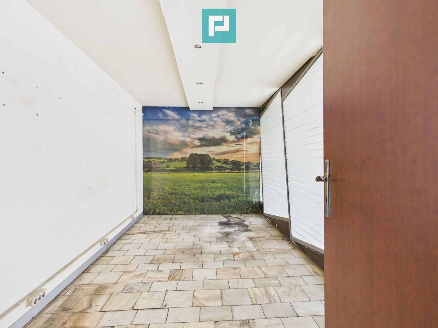 Spațiu industrial 1000 mp de închiriat Aradul Nou - Poză 7