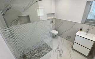 Apartament Ultracentral cu 2 camere complet renovat - de vânzare - Poză 10