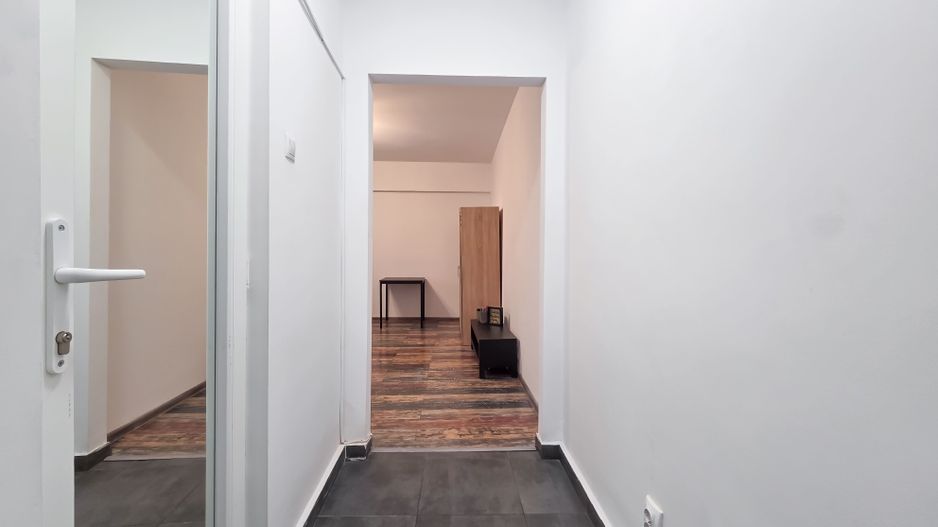 Garsonieră spațioasă de închiriat – Universitate | Str. Academiei - Poză 11