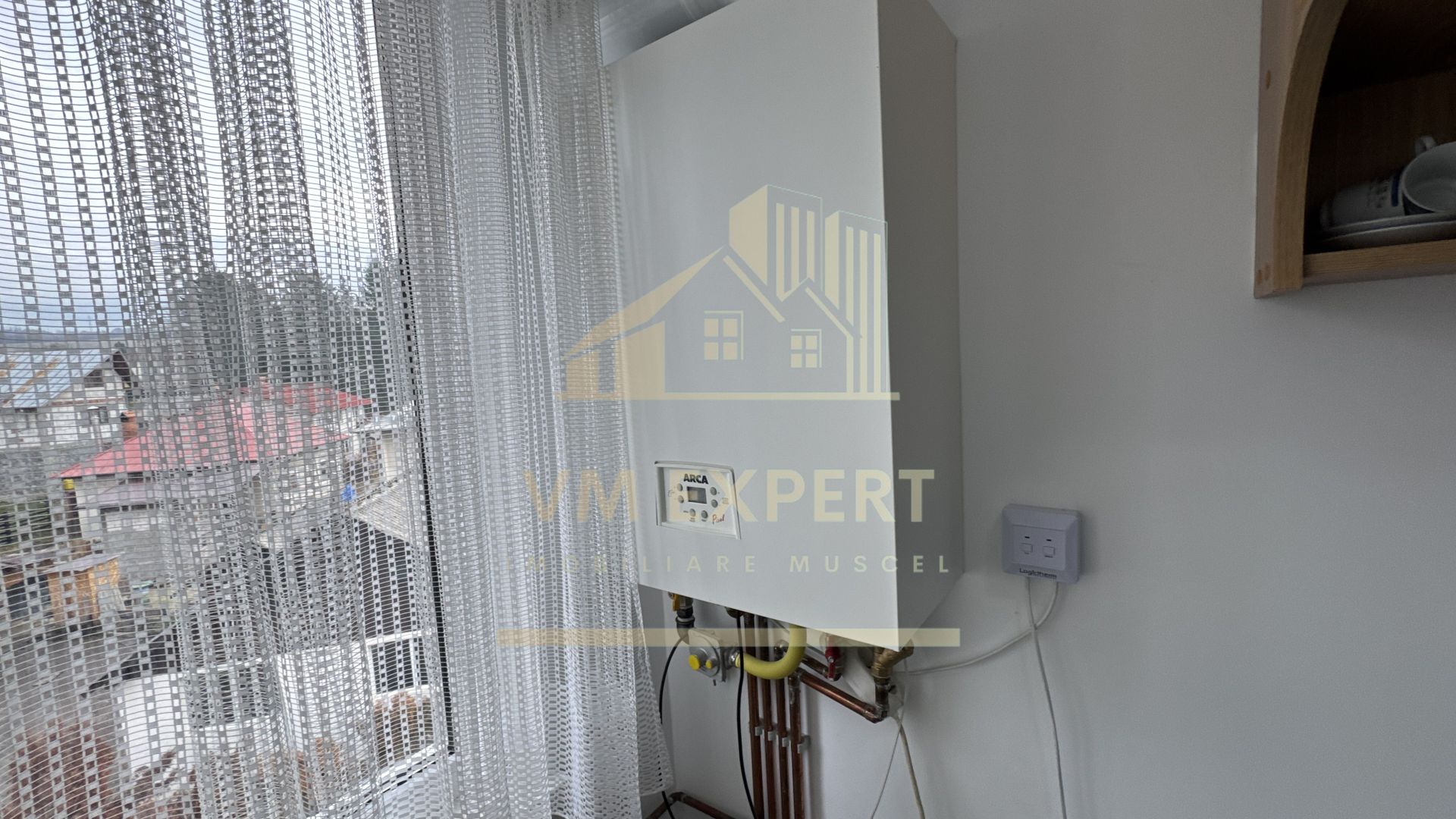 APARTAMENT 2 CAMERE ETAJ 3 VIȘOI CAMPULUNG - Poză 9