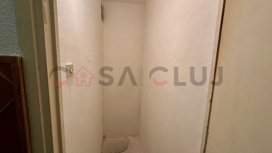 Ideal pentru familii, bine compartimentat, in zona linistita - Poză 9