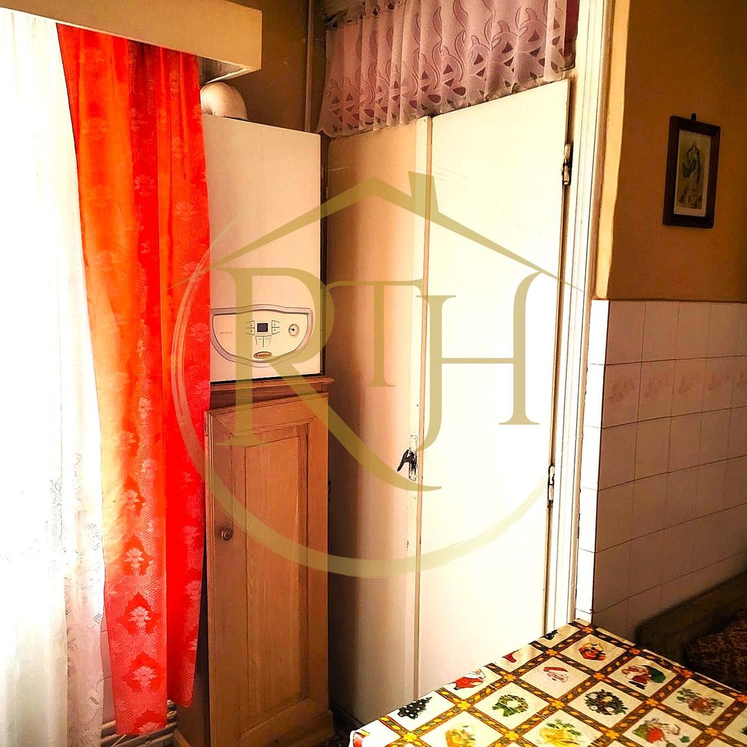 Oferim spre vanzare un apartament cu 2 camere in zona Dâmbovița - Poză 12