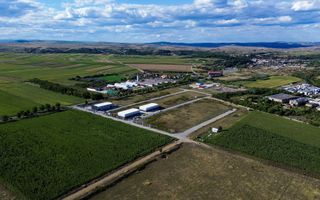 Teren intravilan cu PUZ aprobat pt hale industriale- Zona Sura Mica - Poză 1