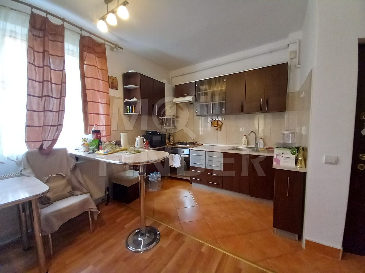 Apartament Decomandat 2 camere  Buna Ziua - Poză 1